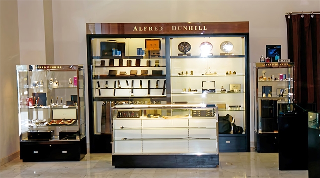 Louvre Luxury Store